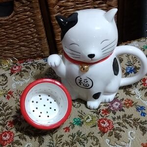Cost Plus World Market White and Black Cat Tea Infuser Mug